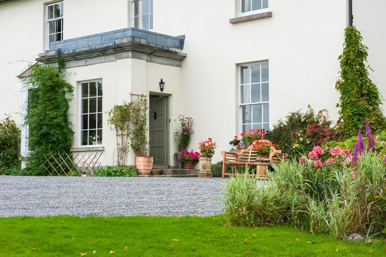 Lough Bawn House Bed & Breakfast Collinstown  Екстериор снимка