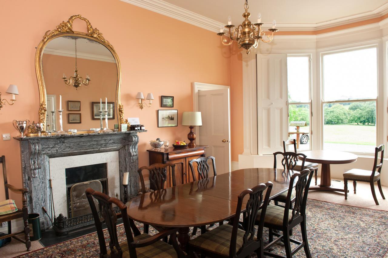 Lough Bawn House Bed & Breakfast Collinstown  Екстериор снимка